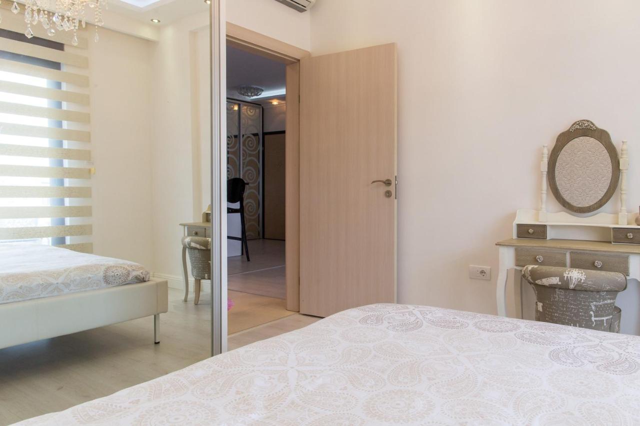 Becici - Andrea Apartman ภายนอก รูปภาพ